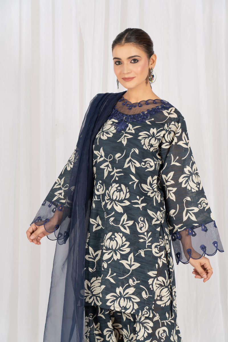 Farshi Azarine